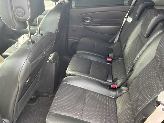 Renault mégane scénic 1,6 dci – 96 kw / 131 pk – diesel – 2013 – 200 134 km – auto - afbeelding 18 van  48