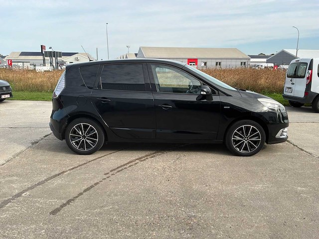 Renault mégane scénic 1,6 dci – 96 kw / 131 pk – diesel – 2013 – 200 134 km – auto - afbeelding 45 van  48