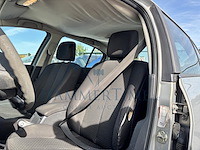 Renault megane sedan (1 4i), 2004 - afbeelding 2 van  37