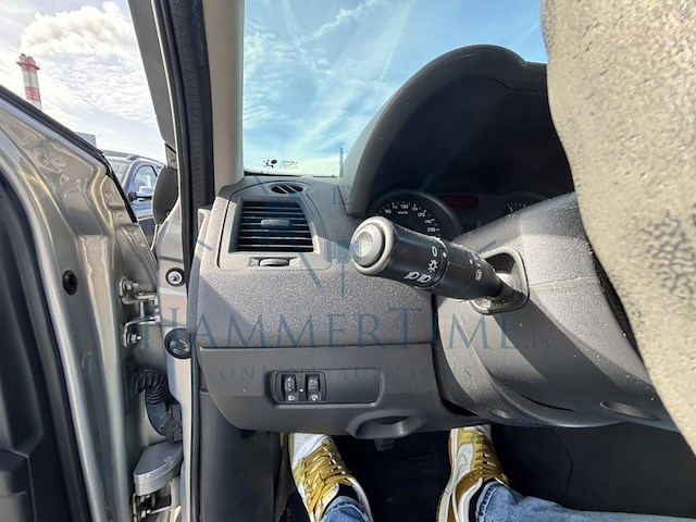 Renault megane sedan (1 4i), 2004 - afbeelding 13 van  37