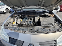 Renault megane sedan (1 4i), 2004 - afbeelding 22 van  37