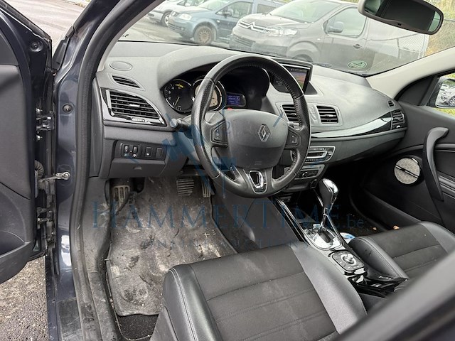 Renault megane sw 1.5 dci bose edition edc 110 at, 2015 - afbeelding 32 van  32