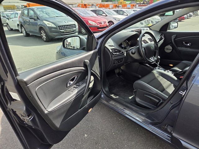 Renault megane sw 1.5 dci bose edition edc 110 at,2016 - afbeelding 2 van  45