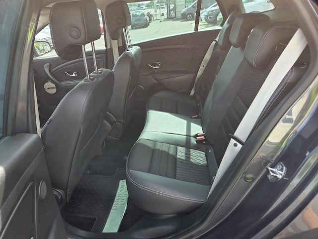 Renault megane sw 1.5 dci bose edition edc 110 at,2016 - afbeelding 5 van  45