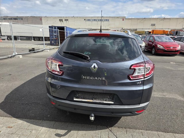 Renault megane sw 1.5 dci bose edition edc 110 at,2016 - afbeelding 42 van  45