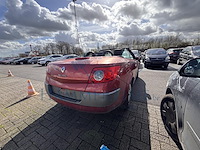 Renault megane sw 2 1 5 dci authentique confort 100 at, 2005 - afbeelding 38 van  42