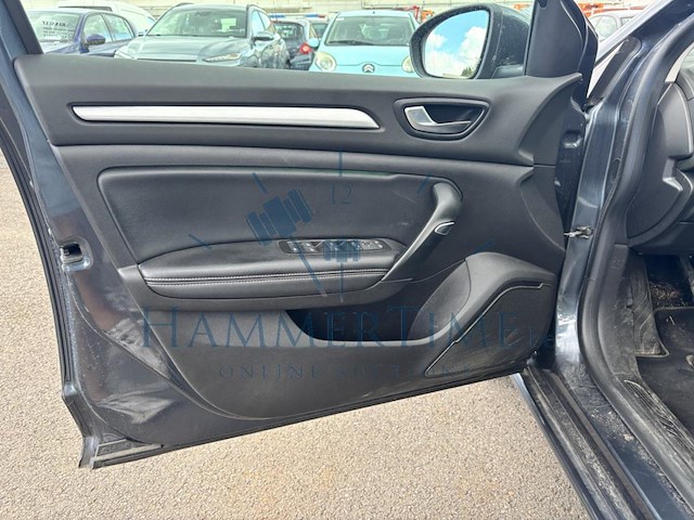Renault megane sw phase ii 1.5 blue dci intens, 2020 - afbeelding 2 van  32