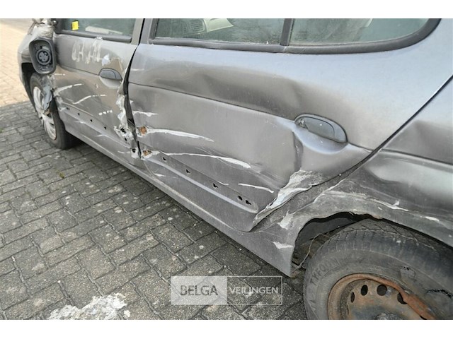 Renault megane - afbeelding 11 van  11