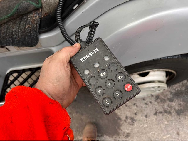 Renault midlum camper 56.000km - afbeelding 14 van  76