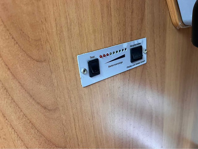 Renault midlum camper 56.000km - afbeelding 57 van  76