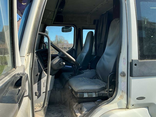 Renault midlum paardenwagen vrachtwagen - afbeelding 7 van  52