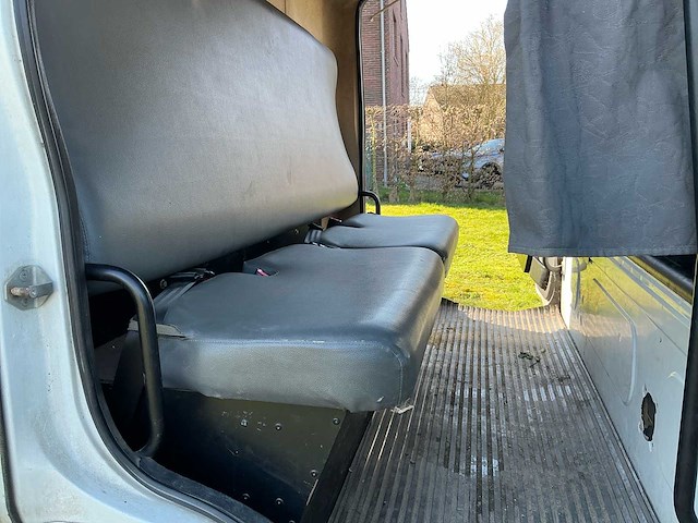 Renault midlum paardenwagen vrachtwagen - afbeelding 18 van  52