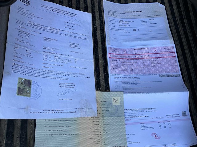 Renault midlum paardenwagen vrachtwagen - afbeelding 19 van  52