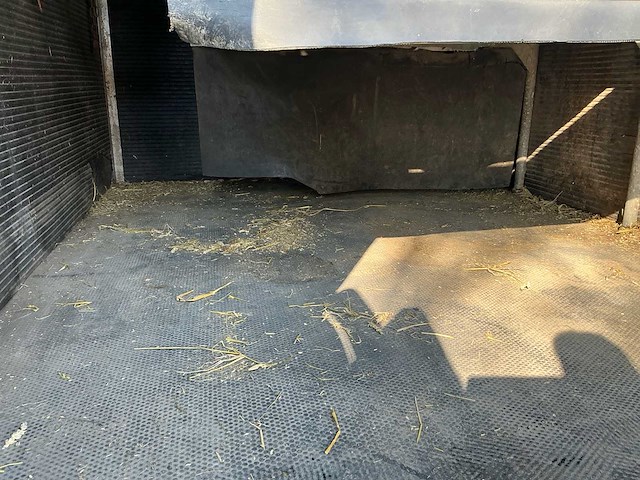 Renault midlum paardenwagen vrachtwagen - afbeelding 33 van  52