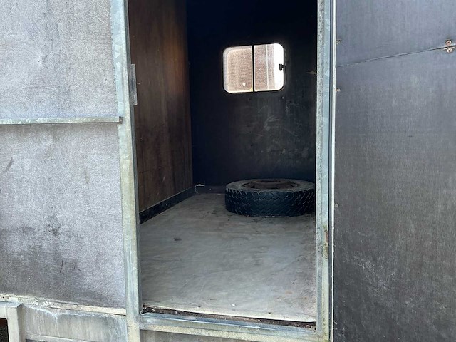 Renault midlum paardenwagen vrachtwagen - afbeelding 38 van  52