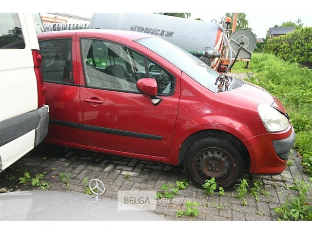 Renault modus, enkel voor vergunninghouders en erkende centra voor verschrotting - afbeelding 2 van  9