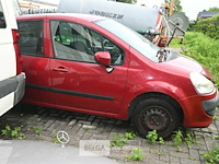 Renault modus, enkel voor vergunninghouders en erkende centra voor verschrotting - afbeelding 2 van  9