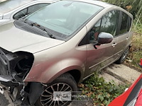 Renault modus, enkel voor vergunninghouders en erkende centra voor verschrotting - afbeelding 4 van  10
