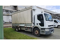 Renault premium distribution 210.18 4x2