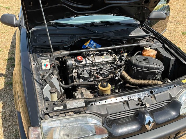 Renault r19 cabriolet karman edition vintage auto's > 15 - afbeelding 20 van  38