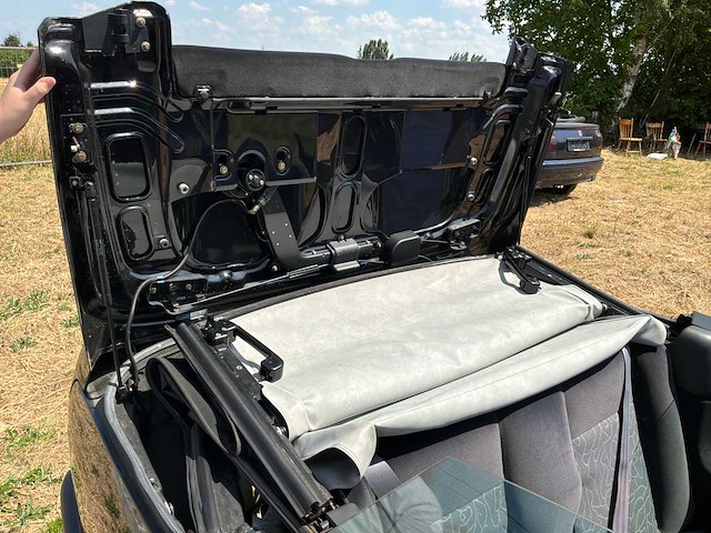 Renault r19 cabriolet karman edition vintage auto's > 15 - afbeelding 22 van  38
