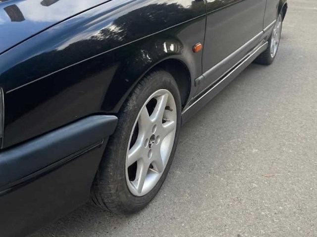 Renault r19 cabriolet karman edition vintage auto's > 15 - afbeelding 33 van  38