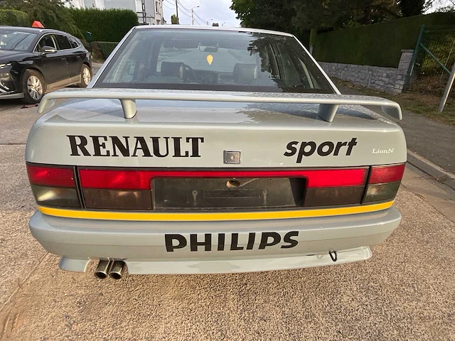 Renault r21 turbo vintage auto's > 15 - afbeelding 22 van  28