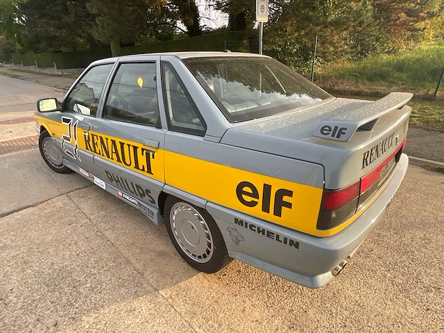 Renault r21 turbo vintage auto's > 15 - afbeelding 3 van  28