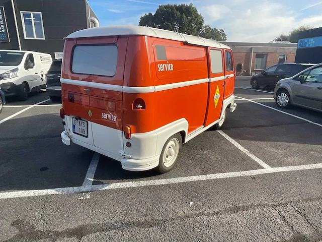 Renault r2137 estafette oldtimer - afbeelding 16 van  20