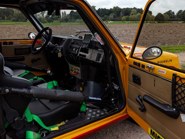 Renault r5 alpine oldtimer - afbeelding 4 van  26