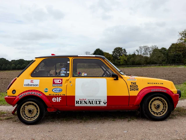 Renault r5 alpine oldtimer - afbeelding 11 van  28