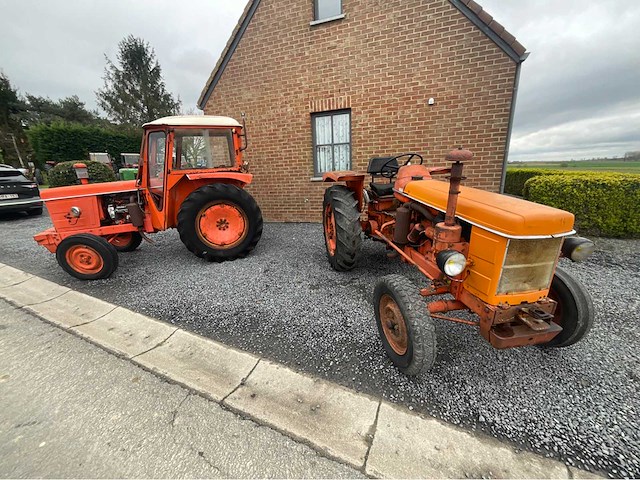 Renault super 5 en super 7 vintage tractor - afbeelding 12 van  29
