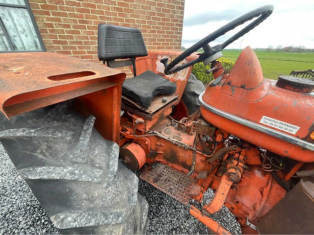 Renault super 5 en super 7 vintage tractor - afbeelding 4 van  18