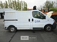Renault traffic lichte vrachtwagen - afbeelding 12 van  24
