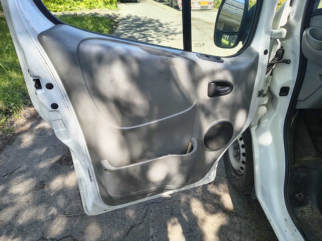 Renault trafic - 2009 - afbeelding 18 van  18