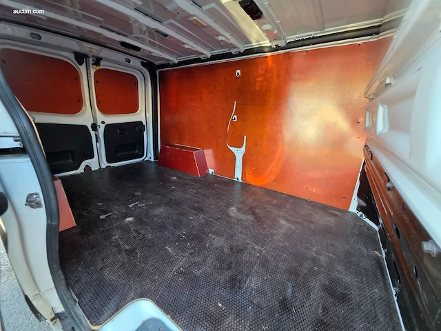 Renault trafic grand confort l2h1 dci 150 2024 - afbeelding 17 van  37