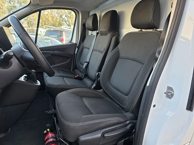 Renault trafic grand confort l2h1 dci 150 2024 - afbeelding 36 van  37