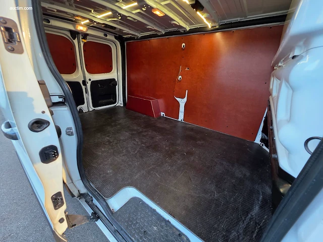 Renault trafic grand confort l2h1 dci 150 2024 - afbeelding 16 van  37