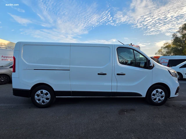 Renault trafic grand confort l2h1 dci 150 2024 - afbeelding 34 van  37