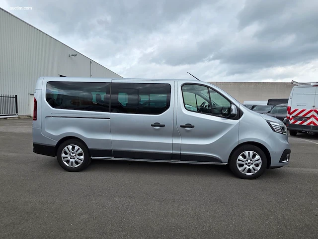 Renault trafic grand passenger intens blue dci... - afbeelding 36 van  39