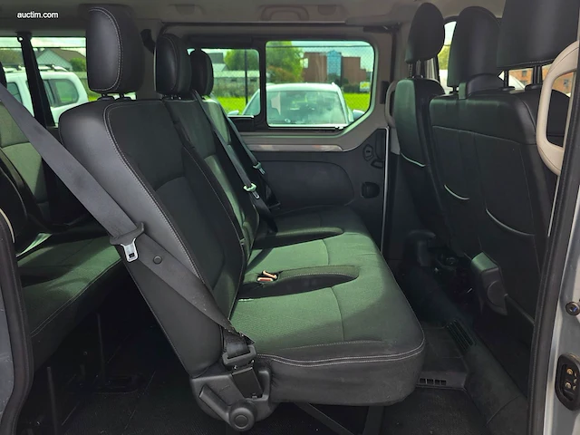 Renault trafic grand passenger intens blue dci... - afbeelding 14 van  36