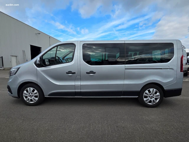 Renault trafic grand passenger intens blue dci... - afbeelding 33 van  36