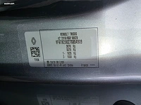Renault trafic l2h1 minibus red combi fwd 2026 - afbeelding 14 van  41