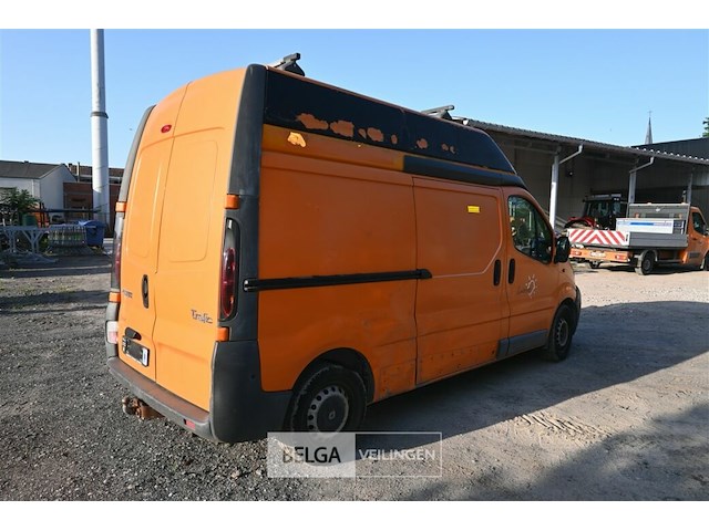Renault trafic lichte vrachtwagen - afbeelding 8 van  22