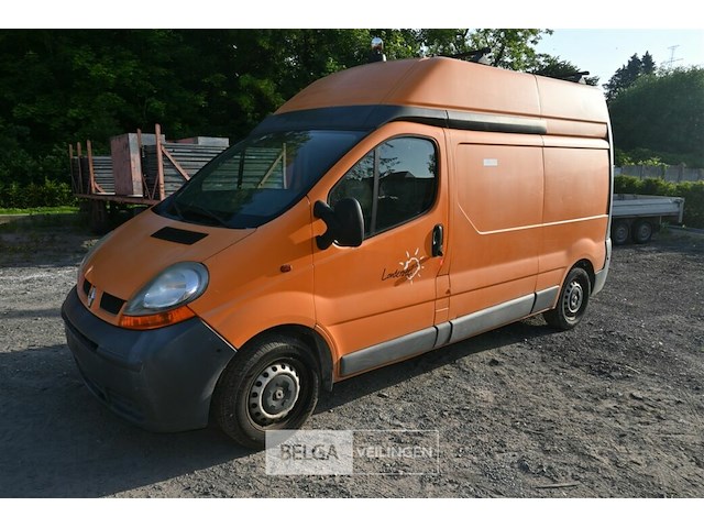 Renault trafic lichte vrachtwagen - afbeelding 13 van  22