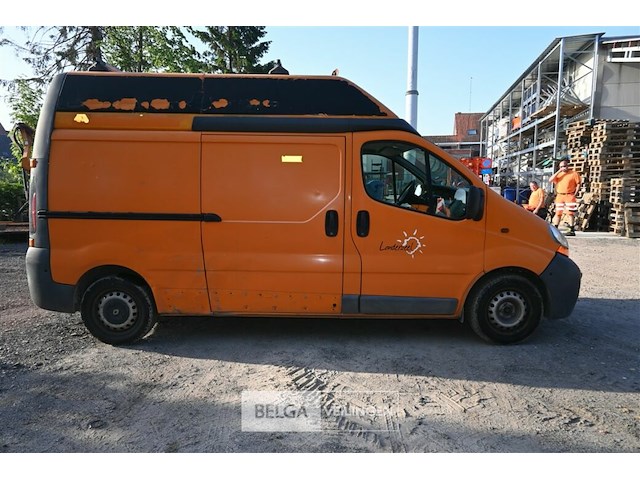 Renault trafic lichte vrachtwagen - afbeelding 12 van  22