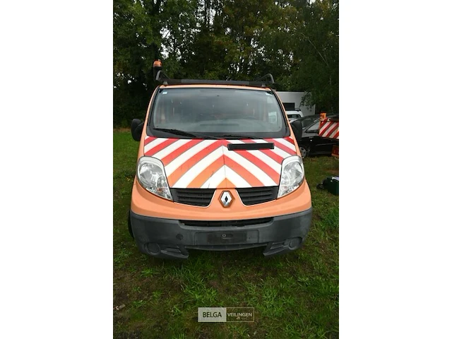 Renault trafic lichte vrachtwagen - afbeelding 12 van  21