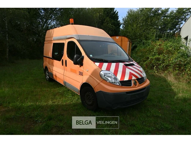Renault trafic lichte vrachtwagen - afbeelding 1 van  25