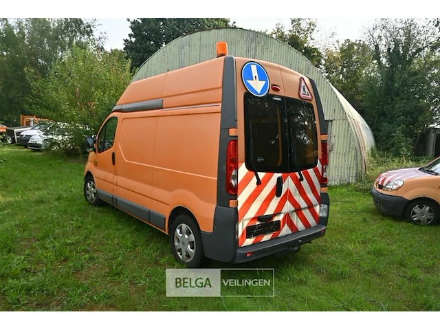 Renault trafic lichte vrachtwagen - afbeelding 14 van  25