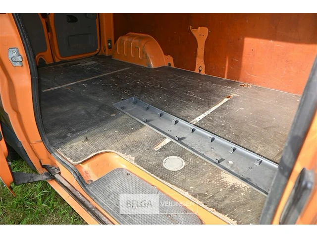 Renault trafic lichte vrachtwagen - afbeelding 18 van  25